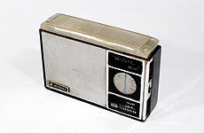 Tokai solar radio MODEL P-711 AM RADIO