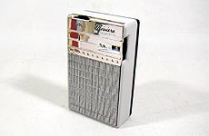 RIVIERA 6Transistor AM RADIO