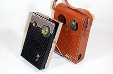 ZENITH ROYAL 275 AM RADIO