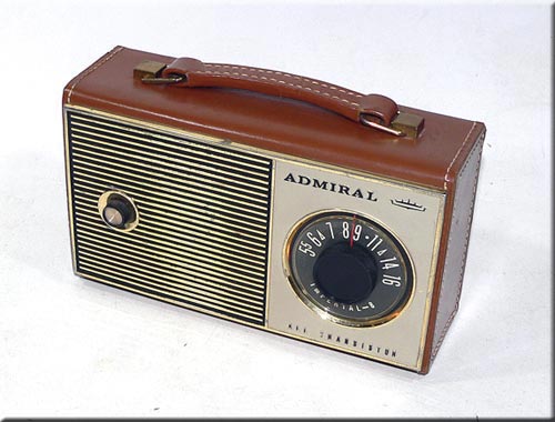 ADMIRAL MODEL Y2127 AM RADIO